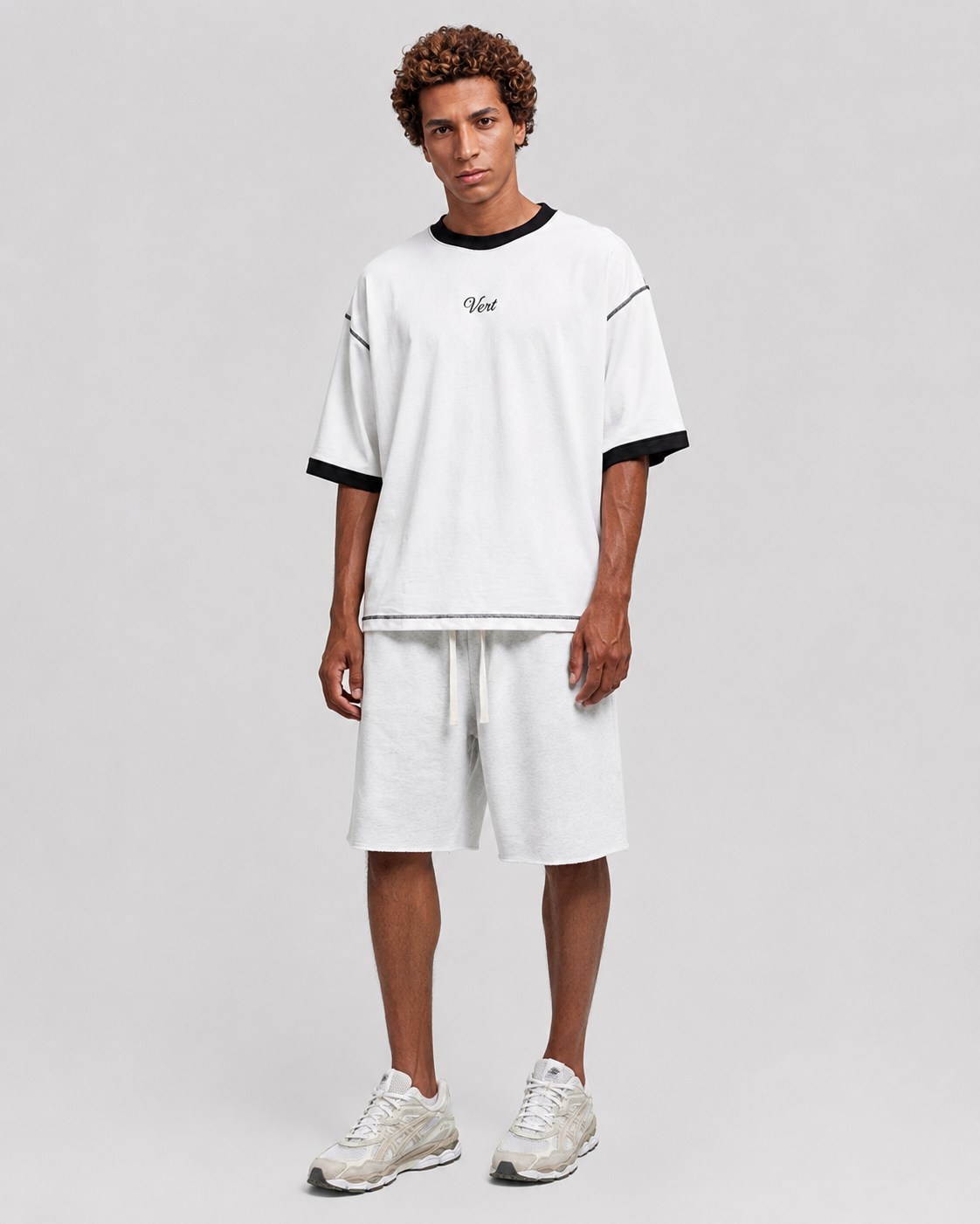 Shorts with Raw-Cut Hem
