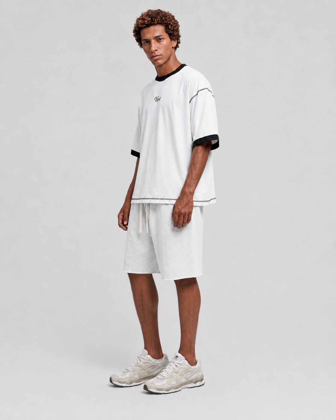 Shorts with Raw-Cut Hem