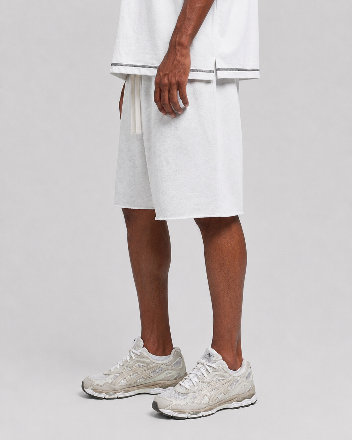 Shorts with Raw-Cut Hem
