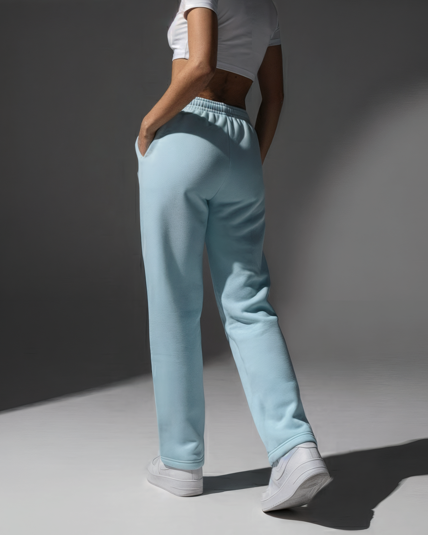 Hoodie pants 1 woman