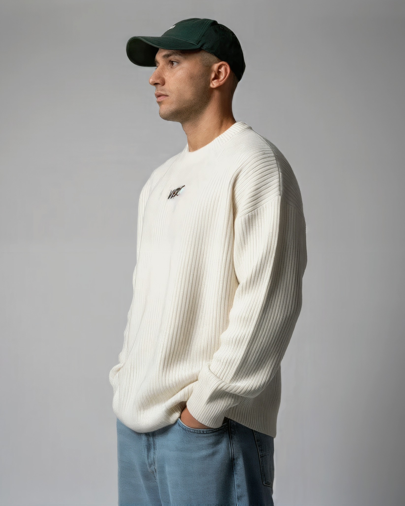 Sweatshirt 8